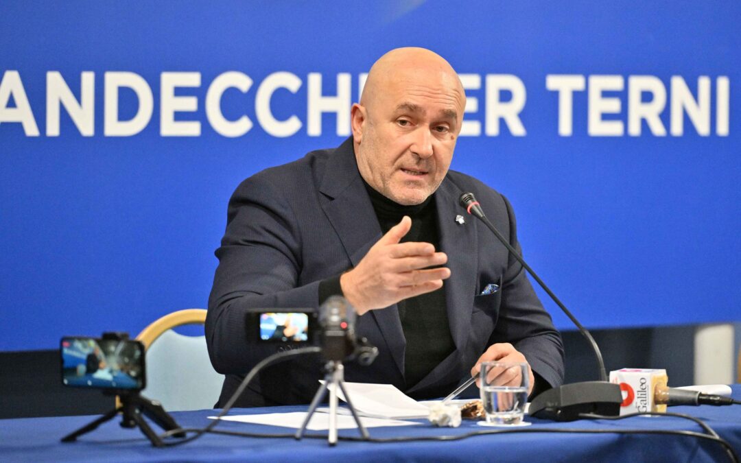 Bandecchi apre Radio della Roma: “Voglio fare soldi ma parlerò solo ai tifosi giallorossi e non ai laziali!”