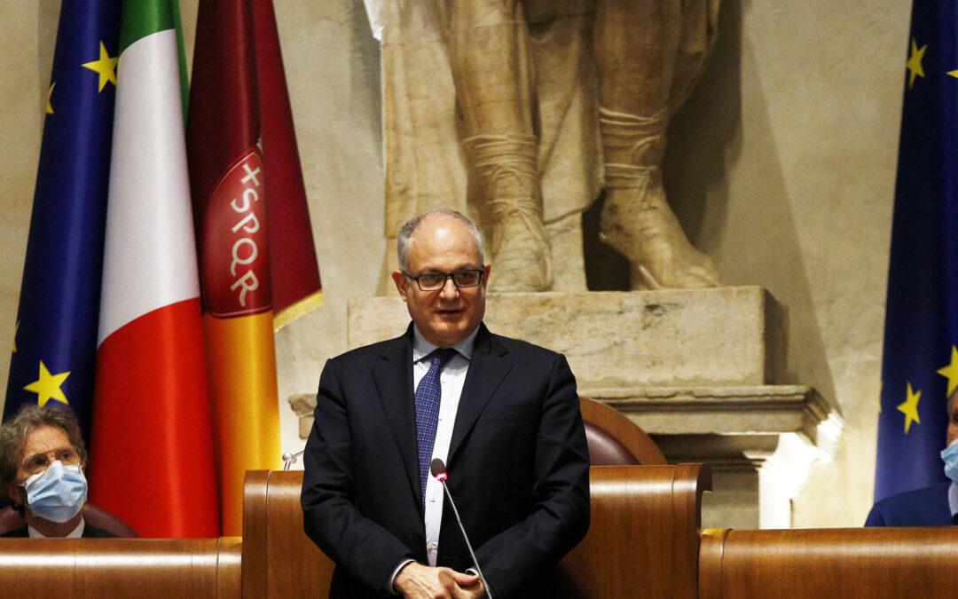 Vigili investiti, il sindaco Gualtieri: “Vicino ai due agenti di Polizia Locale rimasti feriti”