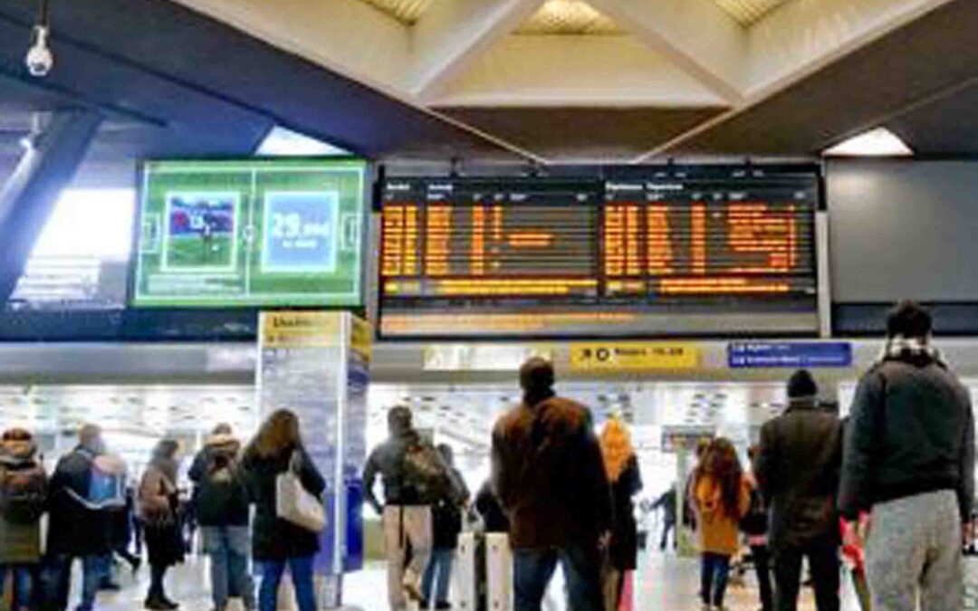 Controlli della Polizia nelle stazioni ferroviarie: 3 persone arrestate e 17 denunciate