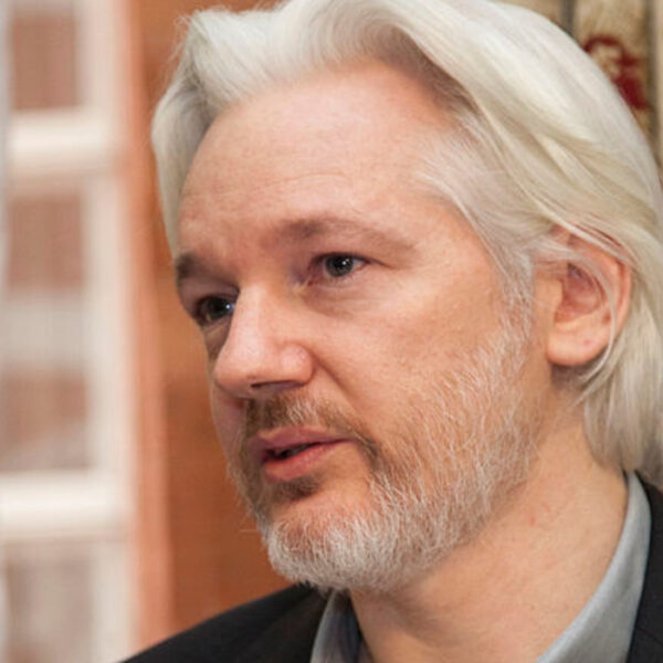 Alleanza capitolina Verdi-Sinistra oggi al sit in per dire no all’estradizione di Assange