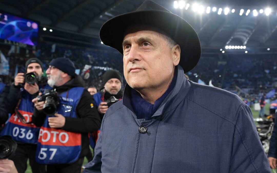 Lazio, minacce di morte e false notizie per far cedere il club a Lotito: cinque indagati
