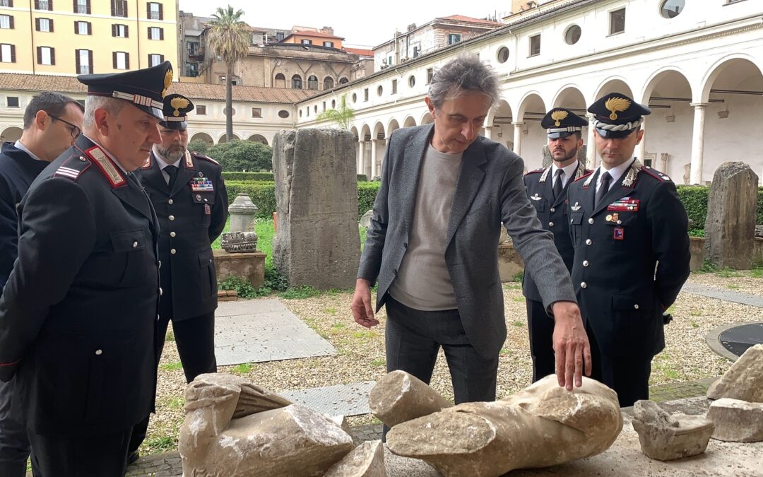 I Carabinieri riconsegnano al Museo Nazionale di Roma reperti risalenti alla prima epoca imperiale