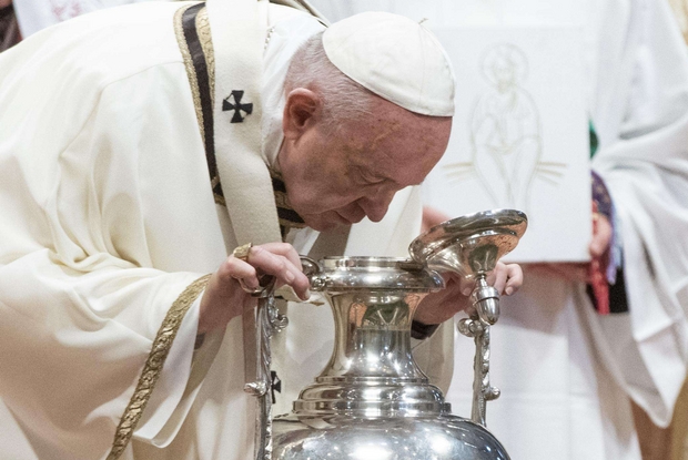 Messa Crismale, il Papa ai sacerdoti: “Abbiate lacrime che purificano il cuore”
