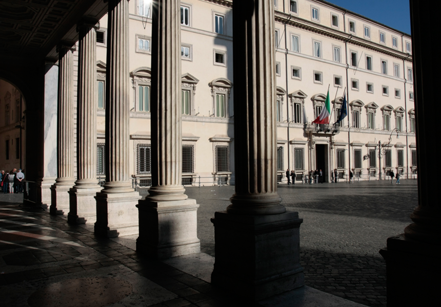 Droghe. Stretta del CdM su export efedrina, in arrivo Piano contro uso improprio di Fentanyl
