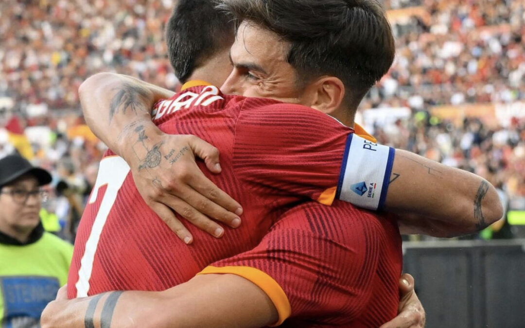 Il primo derby di De Rossi da allenatore è da favola: gol di Mancini e Lazio ko 1-0