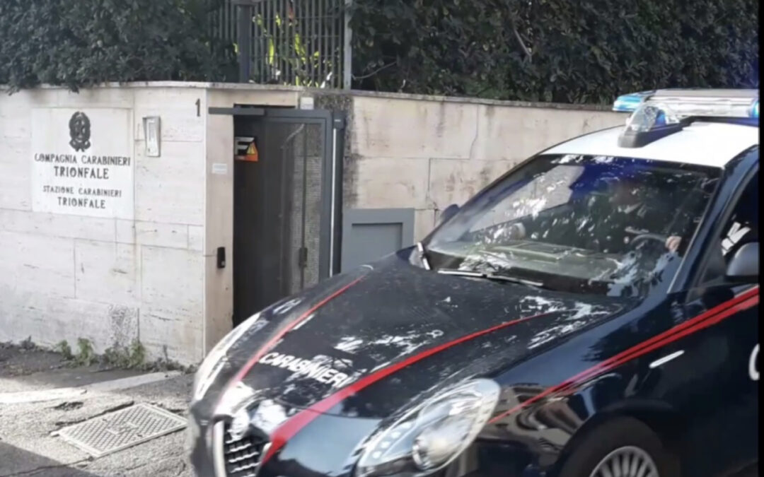 Tenta di rapinare due supermercati, Carabinieri arrestano 44enne