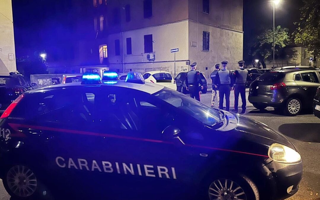 Controlli dei Carabinieri: arrestate 18 persone e sequestrato un chilo di droga