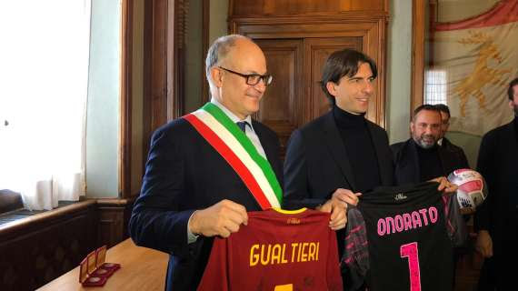 Scudetto Roma Femminile, il Sindaco Gualtieri: “Capitale orgogliosa di voi. Vi aspetto in Campidoglio”