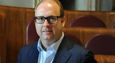 Il sindaco Gualtieri saluta e ringrazia il consigliere Bordoni