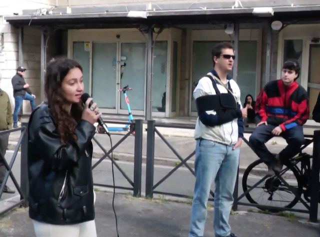 Sit-in a piazzale Clodio per gli studenti arrestati ieri durante gli scontri alla Sapienza