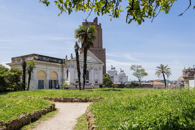 Partita la riqualificazione di Villa Aldobrandini, sopralluogo del Sindaco Gualtieri