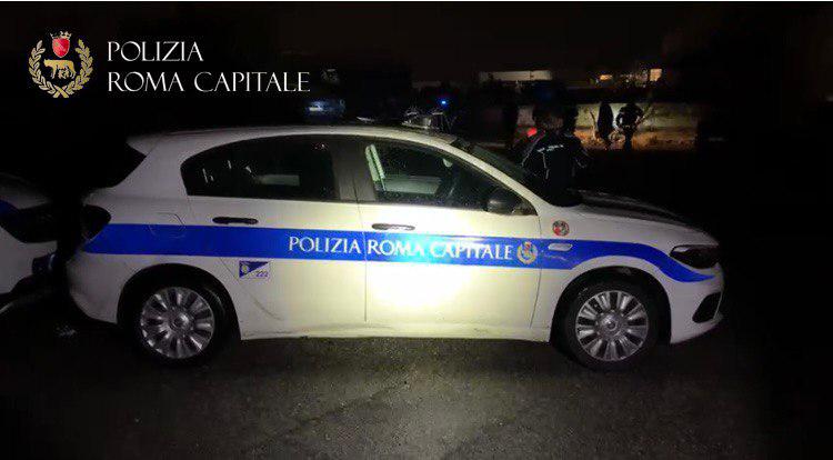 Nella notte si introduce in una scuola, la Polizia Locale denuncia 30enne con precedenti