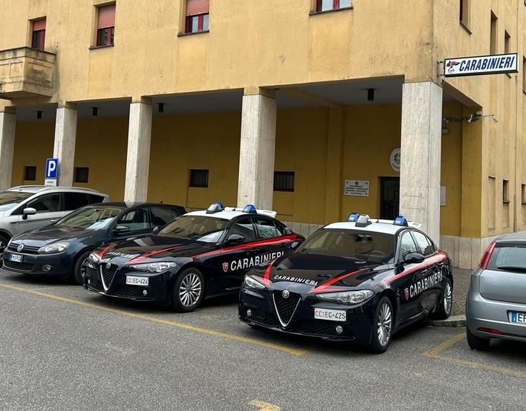 Arrestate 3 persone dai Carabinieri per furto e resistenza a pubblico ufficiale