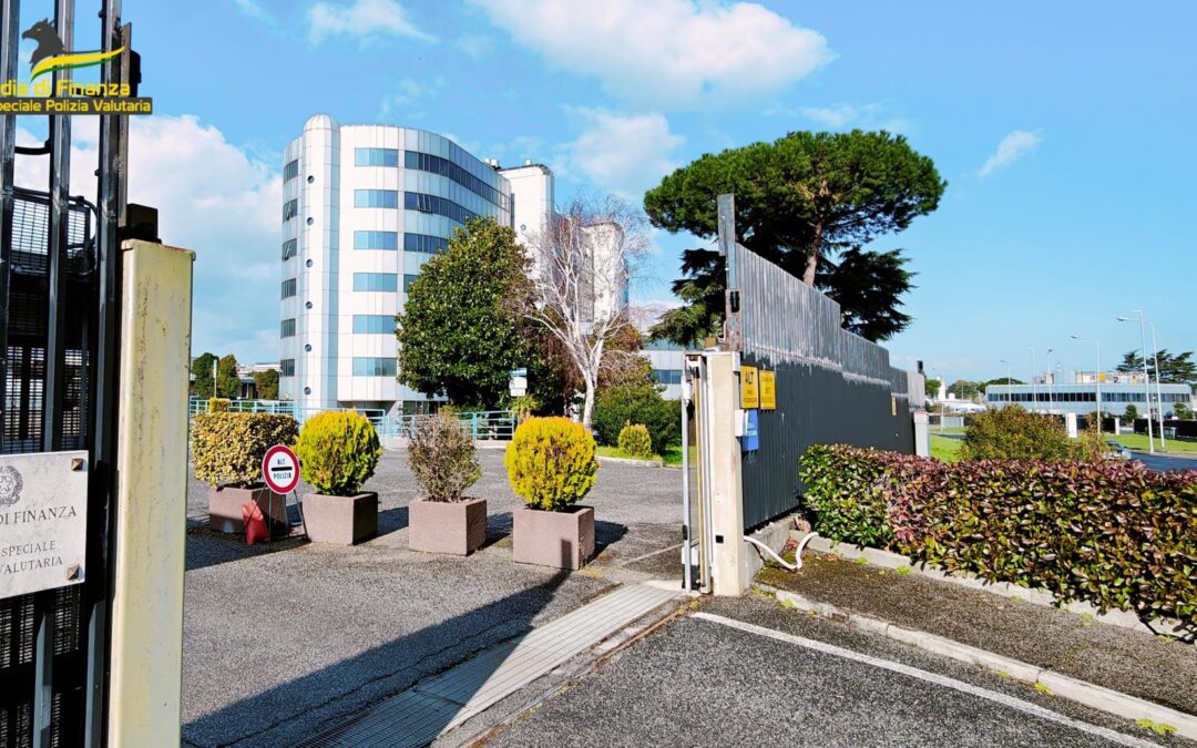 Radiata dall’albo, consulente finanziaria sottrae un milione di euro ai clienti ignari, arrestata 50enne romana