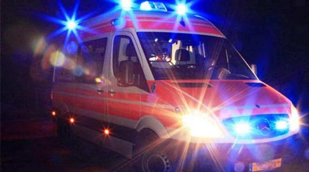 Formello, schianto tra auto e microcar: muore sul colpo ragazza di 16 anni