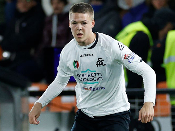 Mercato Roma, per la fascia destra spunta il nome di Holm dello Spezia
