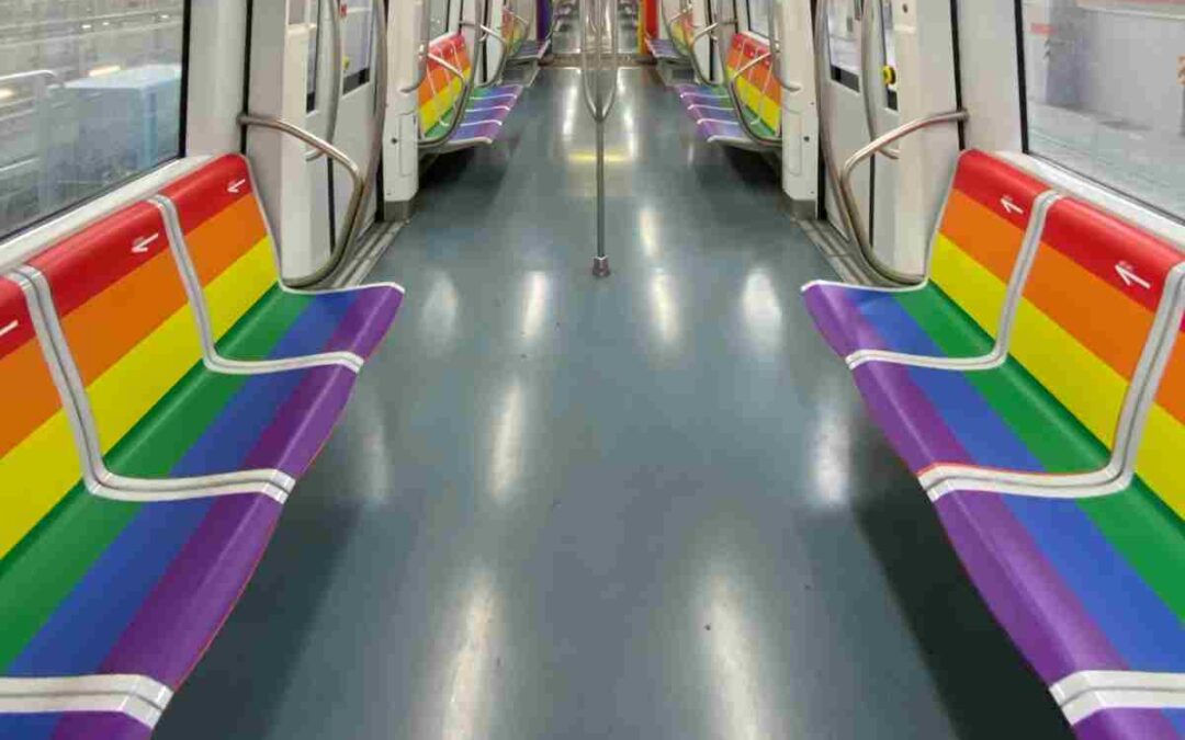 ‘Pride’ a Roma, da oggi sulla metro A torna il “Treno arcobaleno” per i valori dell’inclusione
