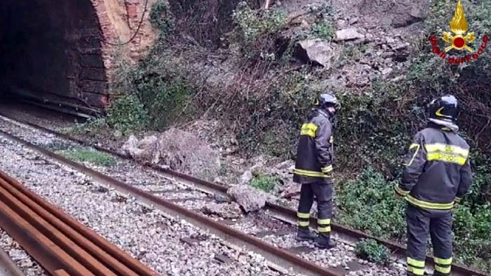 Treno investe una persona sulla linea Roma-Albano ma la Polizia non trova il corpo