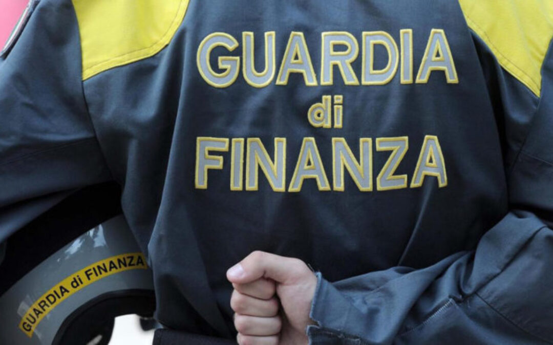 Roma: finanziere di 28 anni si spara nel suo alloggio al comando generale