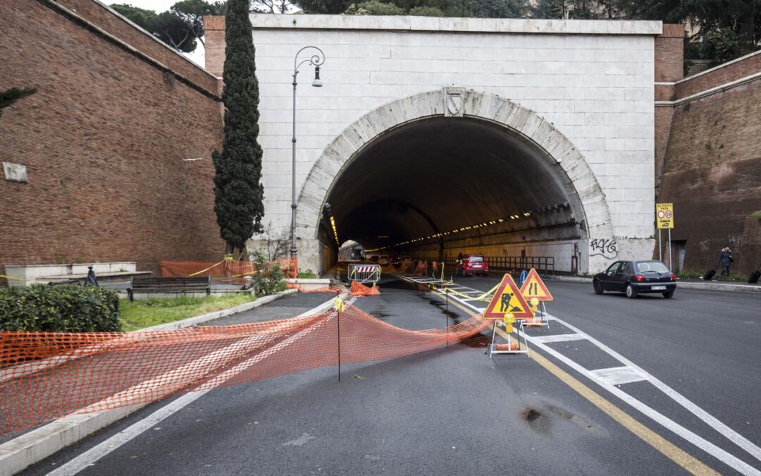 Assessore Segnalini: “Prosegue ripulitura gallerie, dal 7 ottobre lavori notturni al traforo Gianicolo”