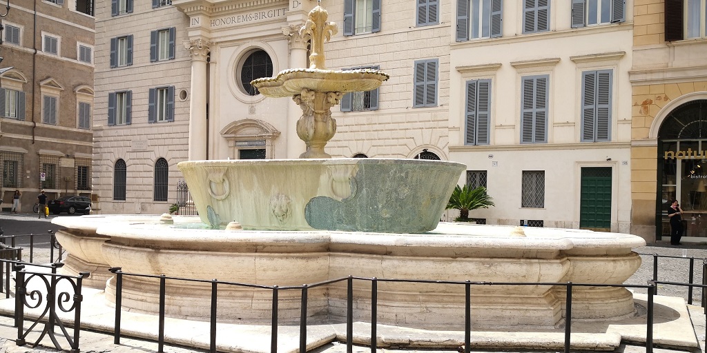 PNRR Caput Mundi, conclusi i restauri delle fontane di piazza Farnese