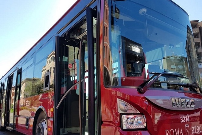 Parte il bus 882, Colle Massimo e Quaroni fuori dall’isolamento
