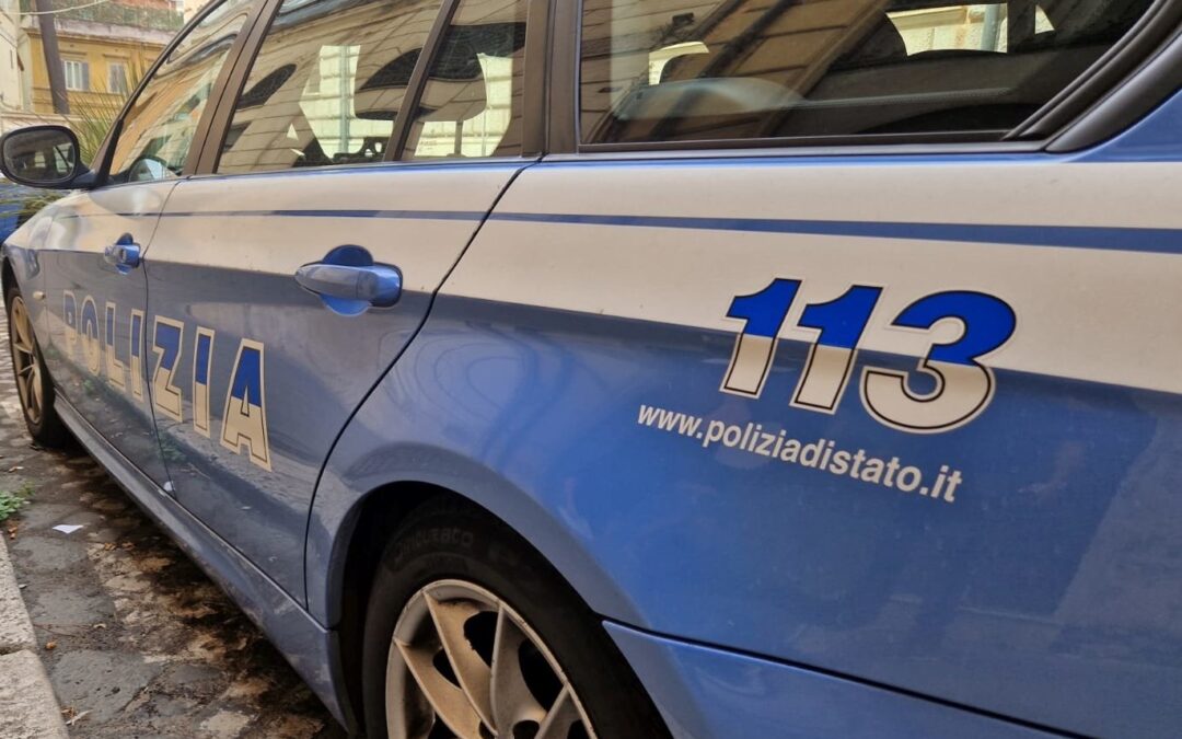 Quarticciolo, con un machete per reagire a un controllo di polizia: due arresti