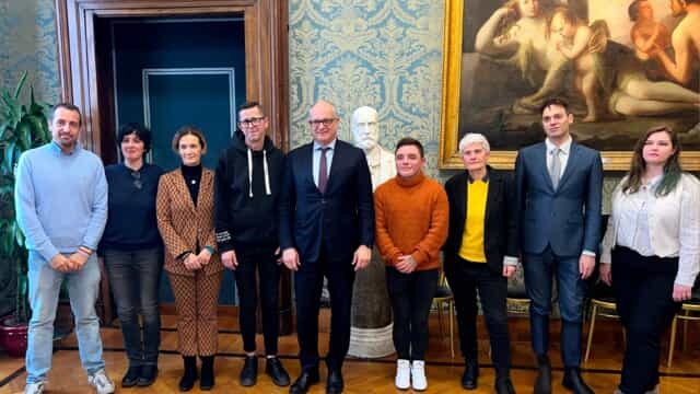 Aggrediti il giorno dell’unione civile, Alex e Valentino ricevuti dal sindaco Gualtieri