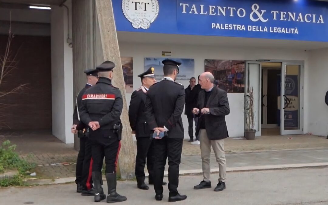 Palestra della legalità, arrestato 37enne romano per atti vandalici e furto