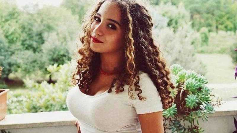 E’ Camilla Sanvoisin la ragazza trovata morta in casa forse per una overdose