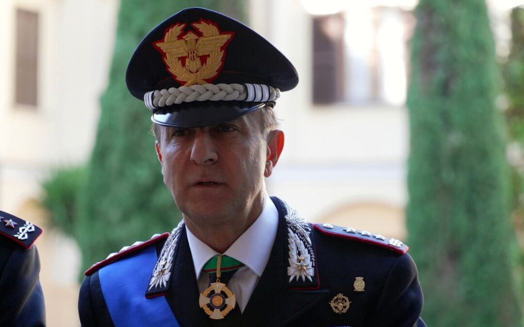 Il comandante dei Carabinieri, generale Luongo, si congratula per blitz contro le famiglie mafiose