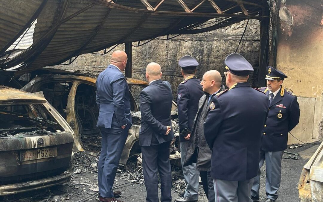 Albano Laziale, il Questore incontra i poliziotti del Commissariato dopo l’incendio