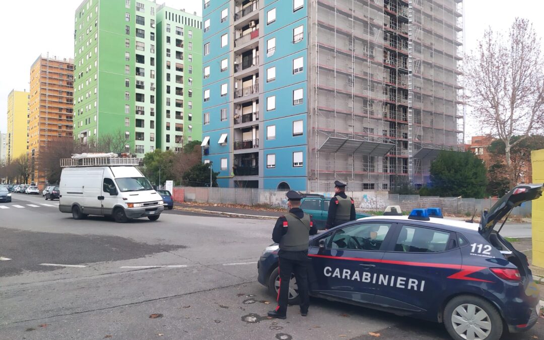 Tor Bella Monaca, controlli dei Carabinieri: 2 persone arrestate e 30 denunciate