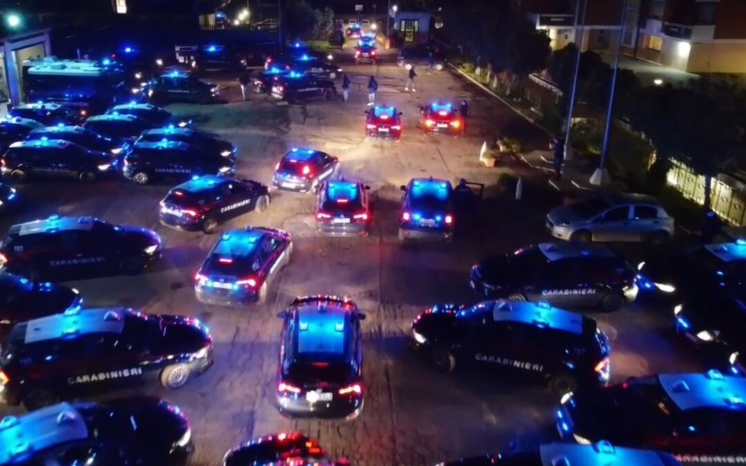 Maxi operazione di Direzione Distrettuale Antimafia e Carabinieri contro la criminalità: 26 arresti