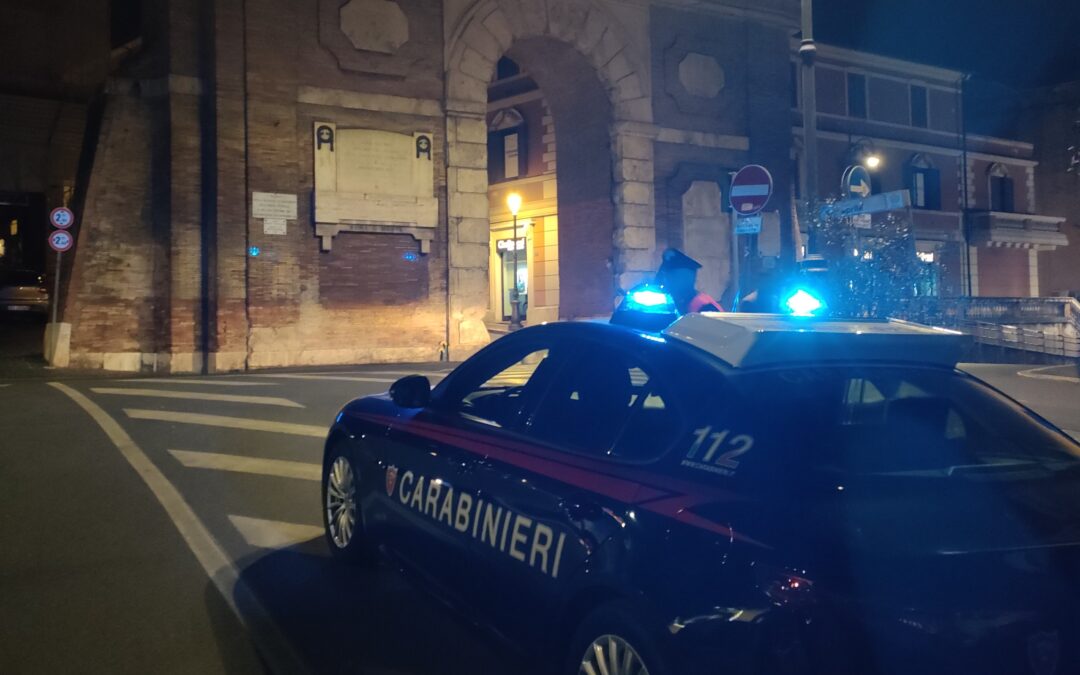 In manette un 33enne e un 21enne, entrambi trovati in possesso di eroina e cocaina