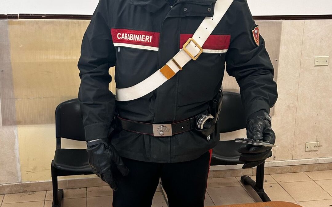 Ostia: Carabinieri arrestano 3 persone, 17enne trovato in possesso di 300 grammi di hashish