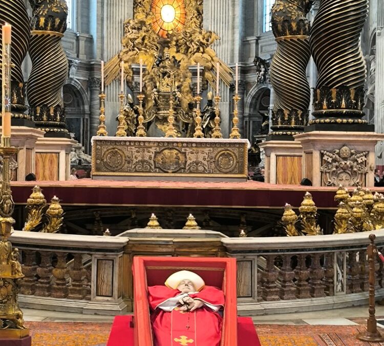 Domani, 25 aprile, il rito di chiusura della bara di Papa Francesco