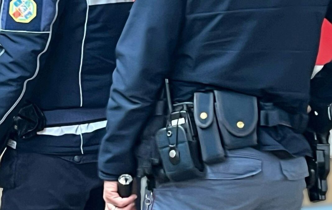 Monterotondo: polizia sequestra 5 chili di hashish. Sigilli in negozi e multe per 100mila euro