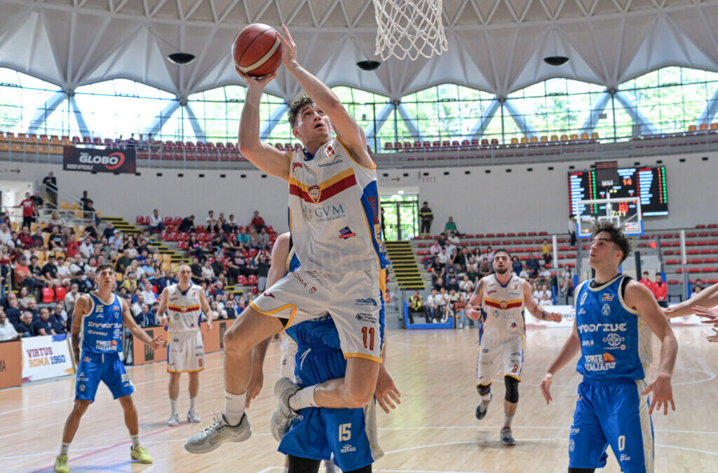 Basket B Playoff, niente semifinale per la Virtus: Capo d’Orlando vince gara-5 (82-77)