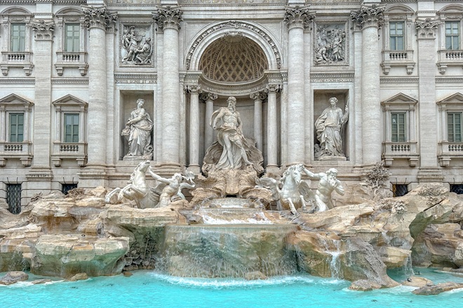 Fontana di Trevi, 230mila ingressi nel primo mese con biglietto d’ingresso
