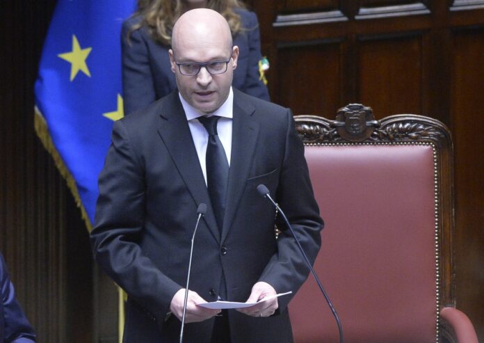 Fontana visita il carcere di Rebibbia “Grato alla Polizia penitenziaria”