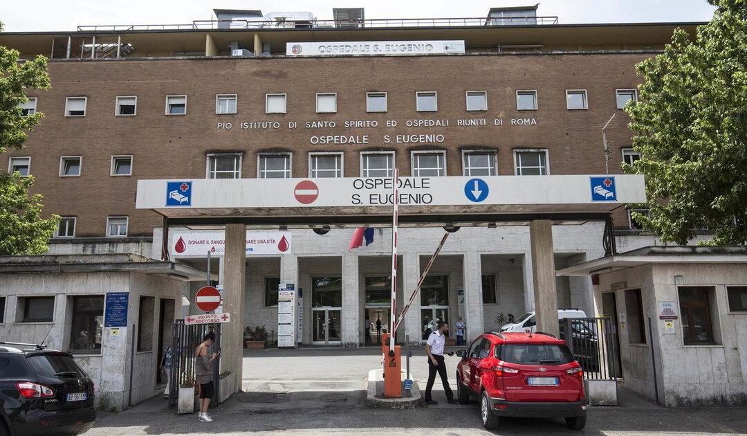 Arrestato per corruzione il direttore di Nefrologia dell’ospedale Sant’Eugenio