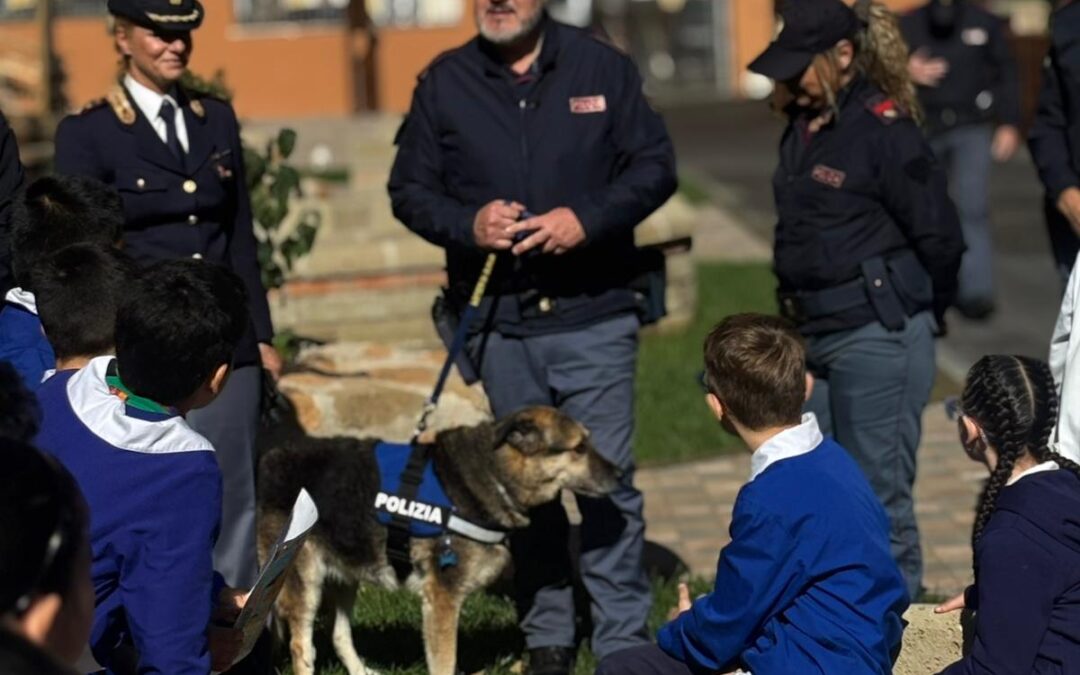 Il progetto “Scuole Sicure” fa tappa al “Giulio Cesare” con Rex ospite d’eccezione