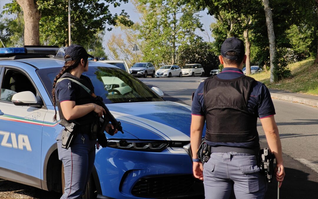 Controlli a tappeto dall’Esquilino a Colle Oppio della Polizia, 5 persone in manette