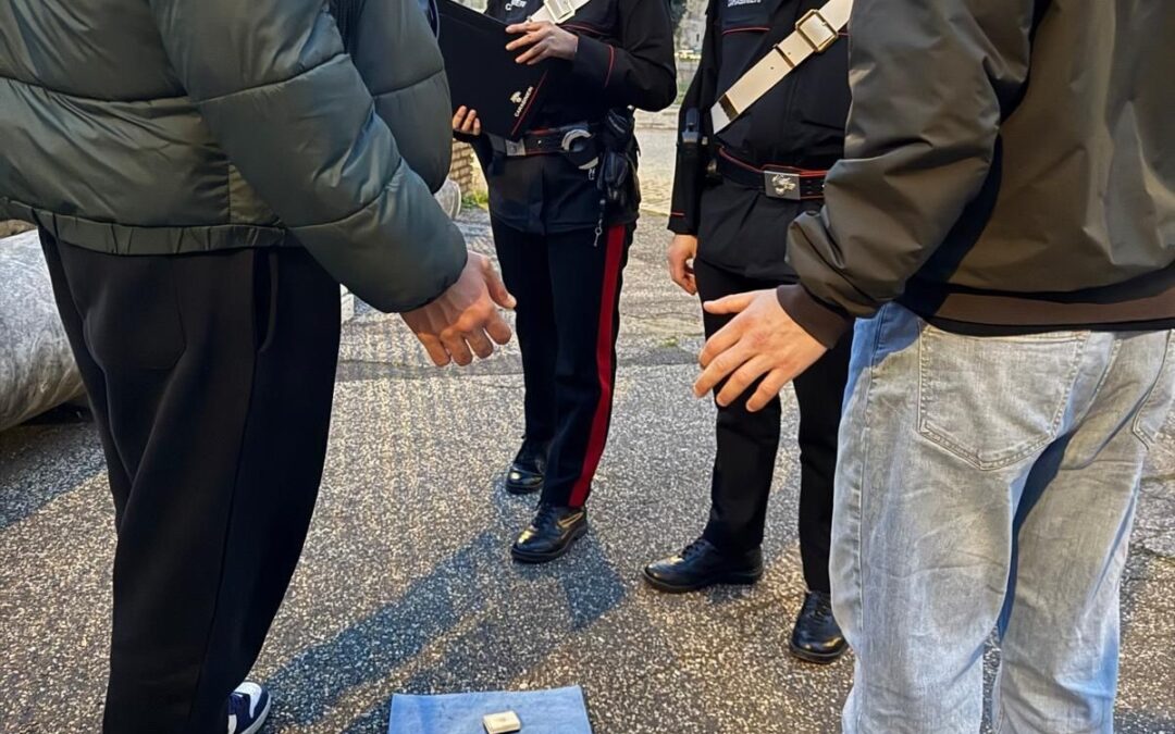 Truffa ai danni di turisti con il gioco delle tre campane e furti, Carabinieri denunciano 11 persone
