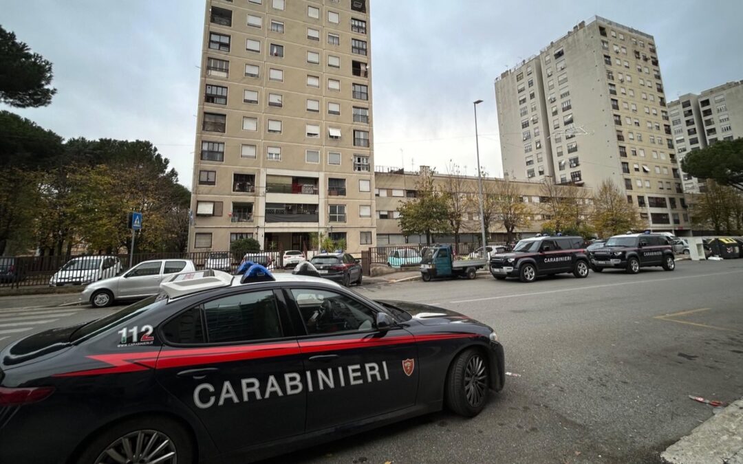 Tor Bella Monaca, spaccio di droga e occupazione abusiva: un arresto e tre denunce