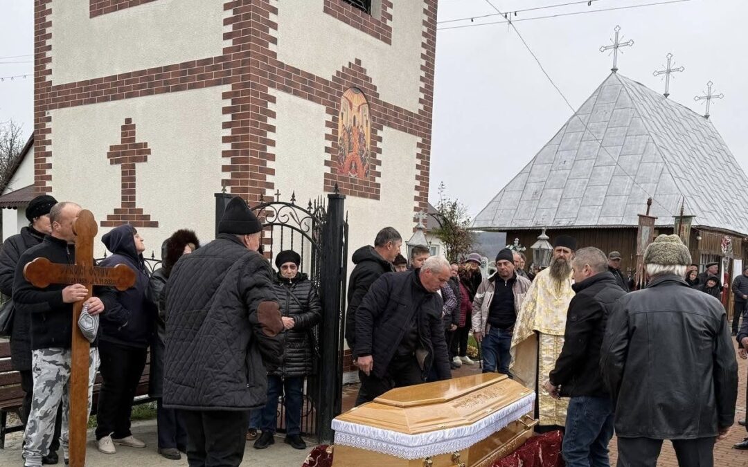 A Suceava l’ultimo saluto a Octav l’operaio morto nel crollo della Torre dei Conti