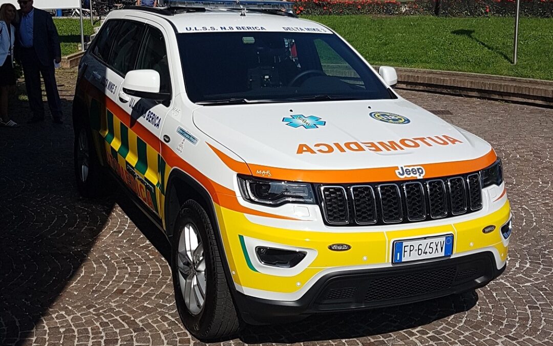 Automedica coinvolta in un incidente sull’Aurelia, dottoressa ferita e infermiera in gravi condizioni