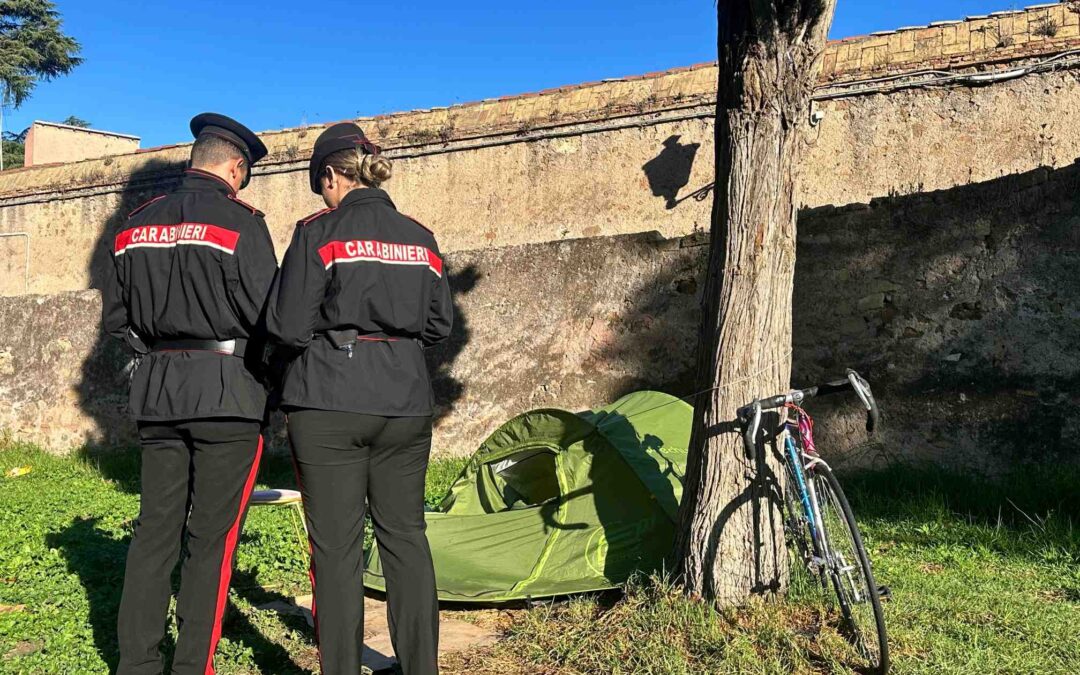 Controlli a Colle Oppio e all’Esquilino: Carabinieri arrestano 26enne per furto, 4 persone denunciate