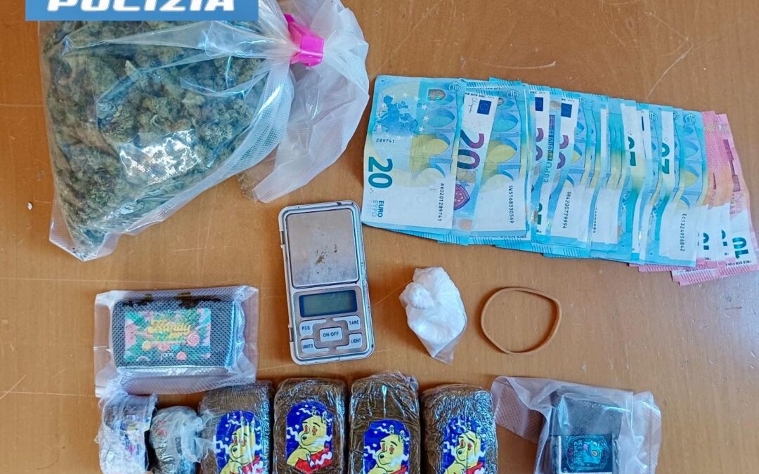 Droga “travestita” da caramelle e panetti con personaggi dei cartoon: 30 arresti
